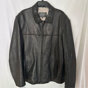 IZOD Men's Black Leather Jacket XL Full Zip Spread Collar Pockets Casual